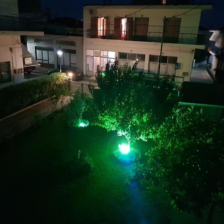 Magdalinos Apartments 尼尔斯吉尼 外观 照片
